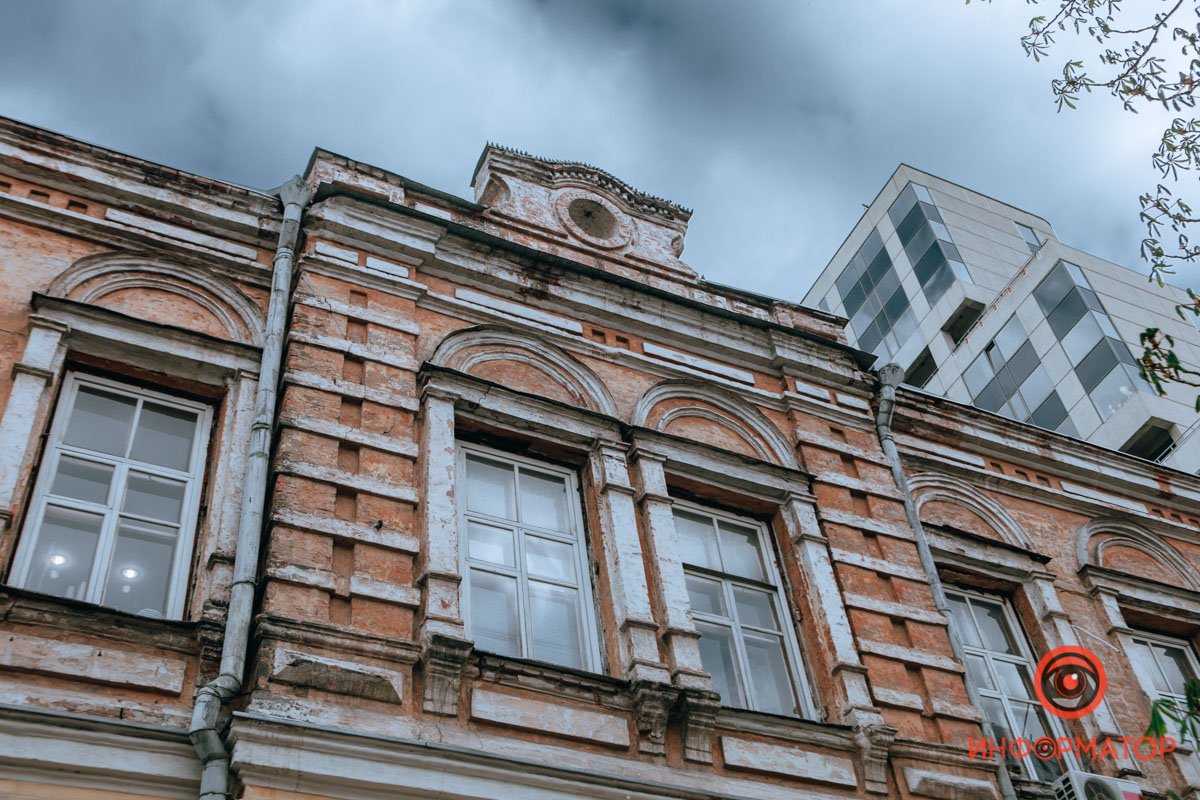 Кто такой Андрей Фабр, почему он не краска, куда делся Серов и что за Стасов: история улицы в Днепре 34