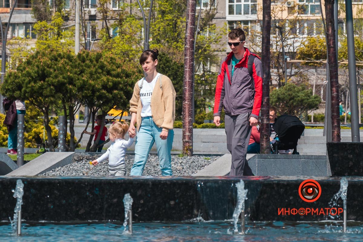 На прогулку всей семьей На прогулку всей семьей