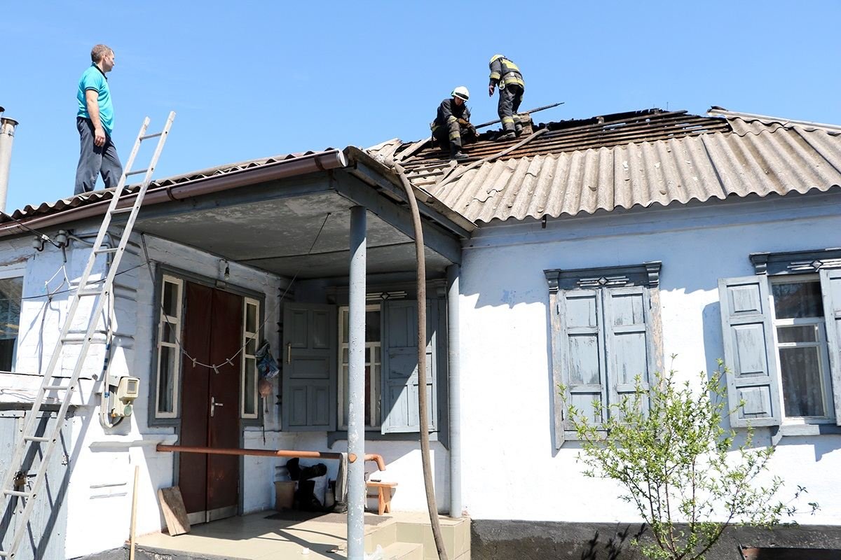 Во вторник, 4 мая, на улице Житомирской случился пожар Во вторник, 4 мая, на улице Житомирской случился пожар