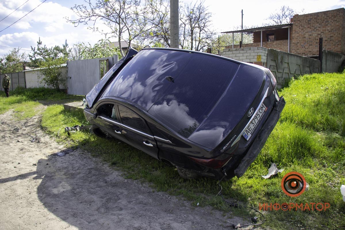 Hyundai ехал со стороны улицы Широкой в направлении Южного моста Hyundai ехал со стороны улицы Широкой в направлении Южного моста