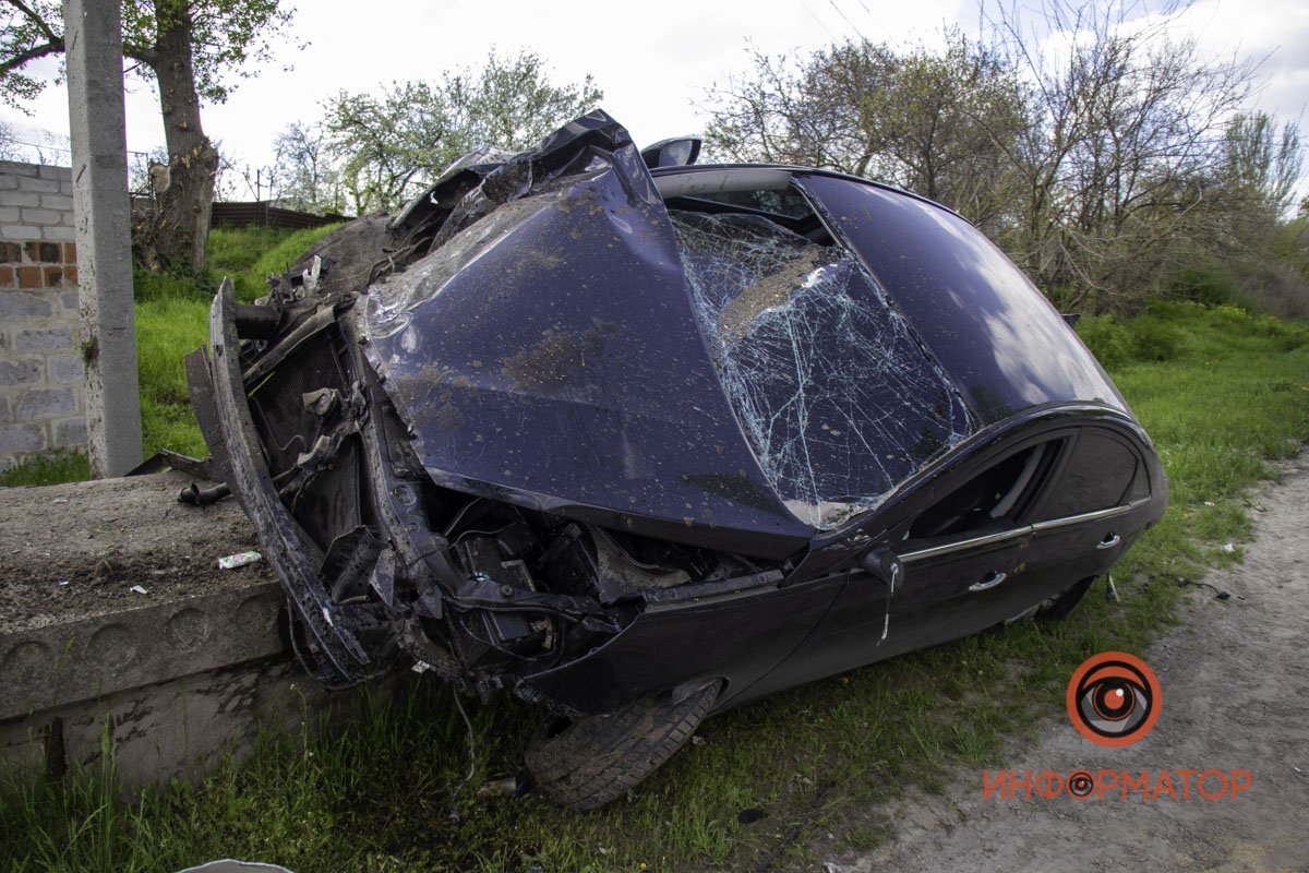 Документы подписывать отказался, поэтому мужчину повезли на освидетельствование Документы подписывать отказался, поэтому мужчину повезли на освидетельствование