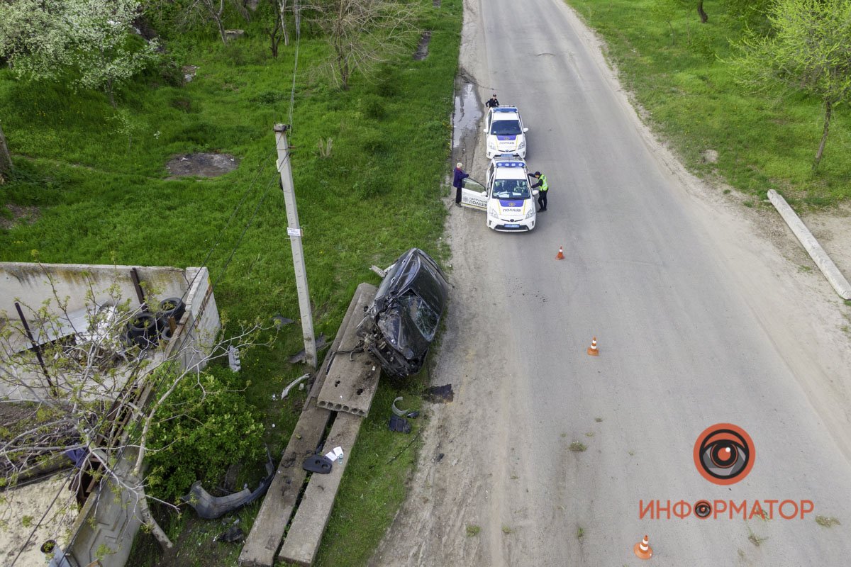 На месте работает полиция На месте работает полиция