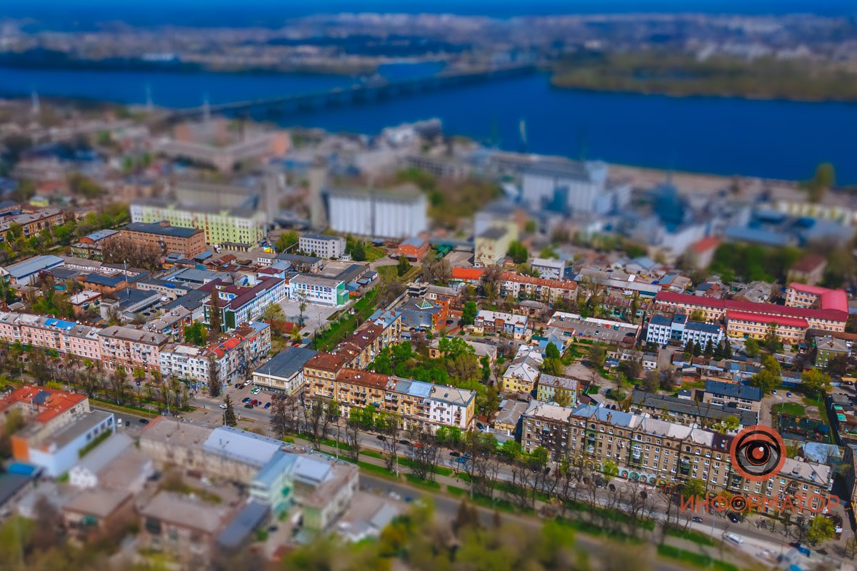 Все дома внизу как будто из кубиков сложены, Все дома внизу как будто из кубиков сложены,