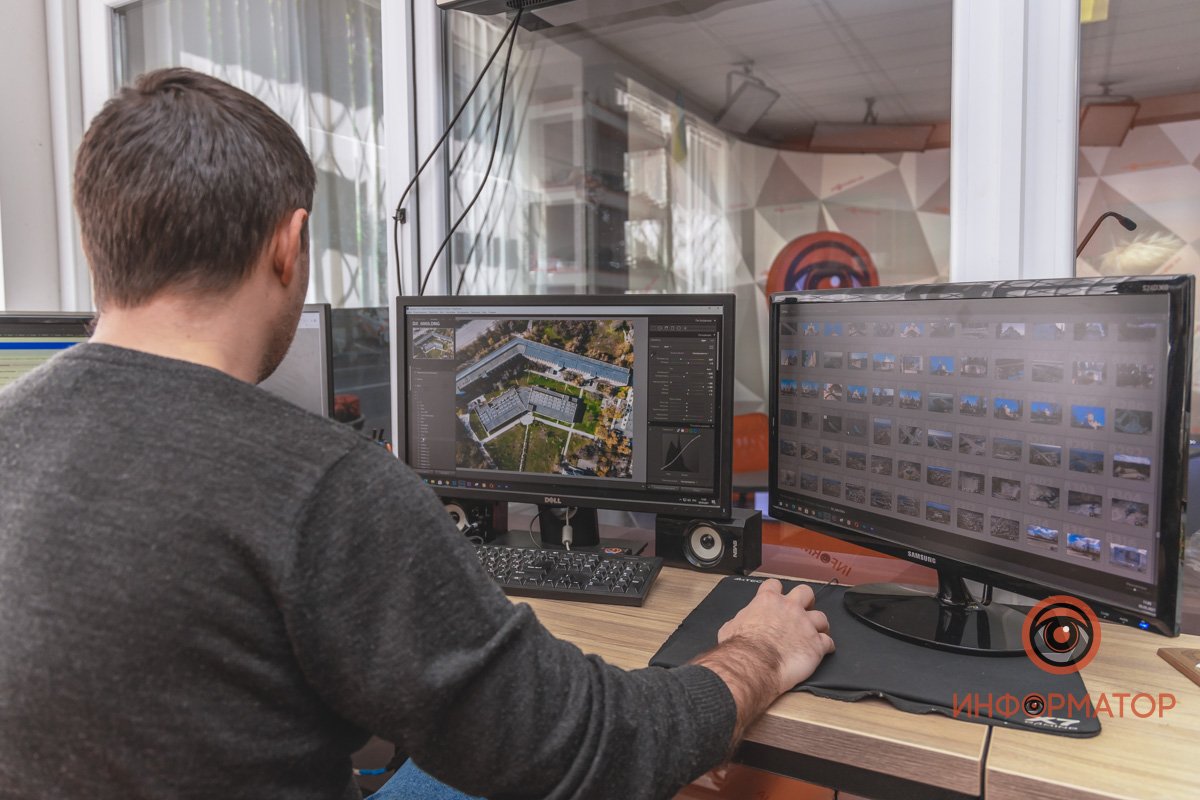 Повелитель мониторов Повелитель мониторов