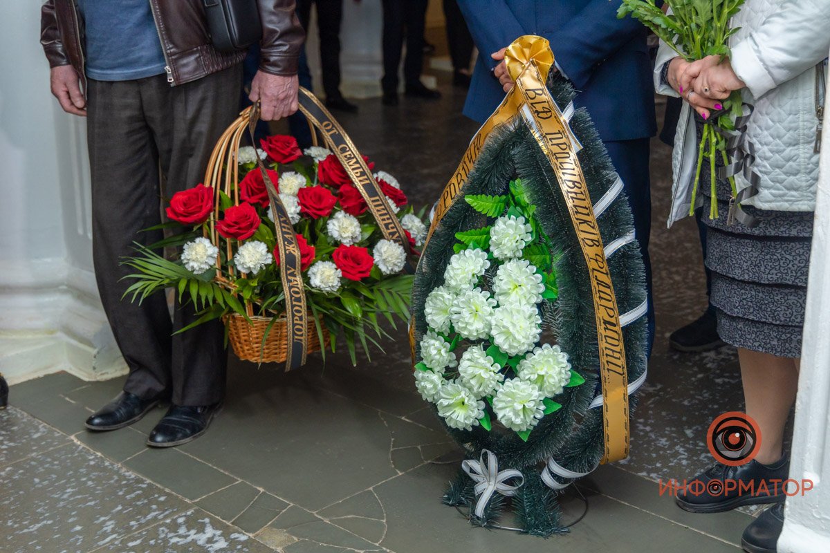 Жан Мельников был главным режиссером Днепровского академического театра Драмы и комедии