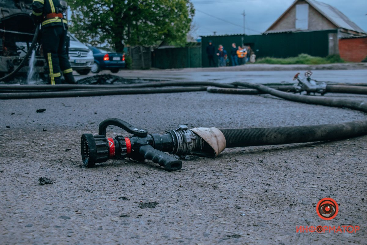 По предварительной информации, пожар начался в 18:30-19:00 По предварительной информации, пожар начался в 18:30-19:00