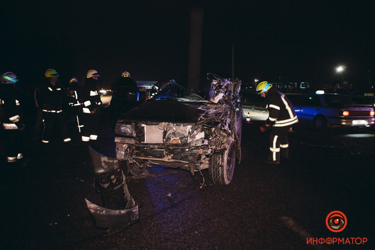 Авария случилась примерно в 22:00 возле «Агро-Союза» Авария случилась примерно в 22:00 возле «Агро-Союза»