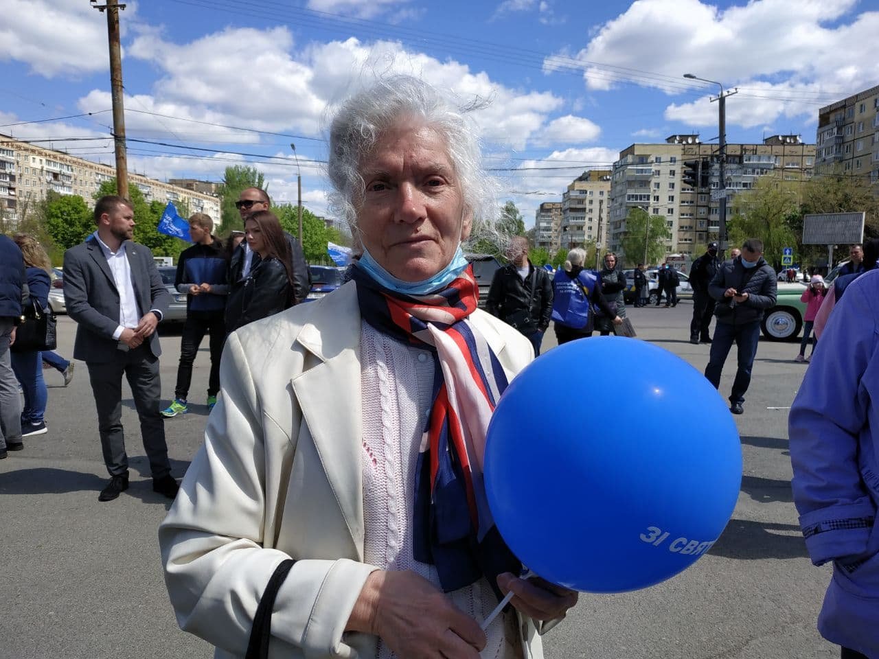 В конечной точке автопробега собрались сотни днепрян, чтобы почтить память воинов-освободителей В конечной точке автопробега собрались сотни днепрян, чтобы почтить память воинов-освободителей