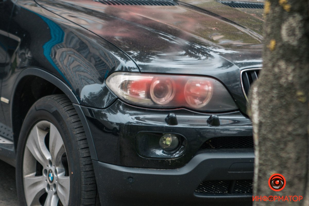 Краской закрасили фары Краской закрасили фары