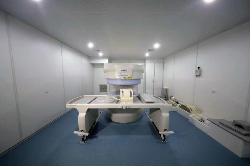 В Днепре завершается реконструкция приемного отделения больницы скорой медицинской помощи 4