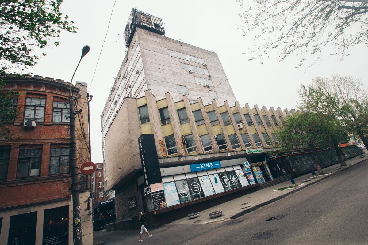 Одинокий дом в 2019