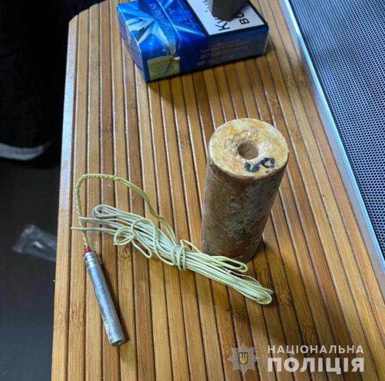 Задержанных подозревают в совершении 16 краж