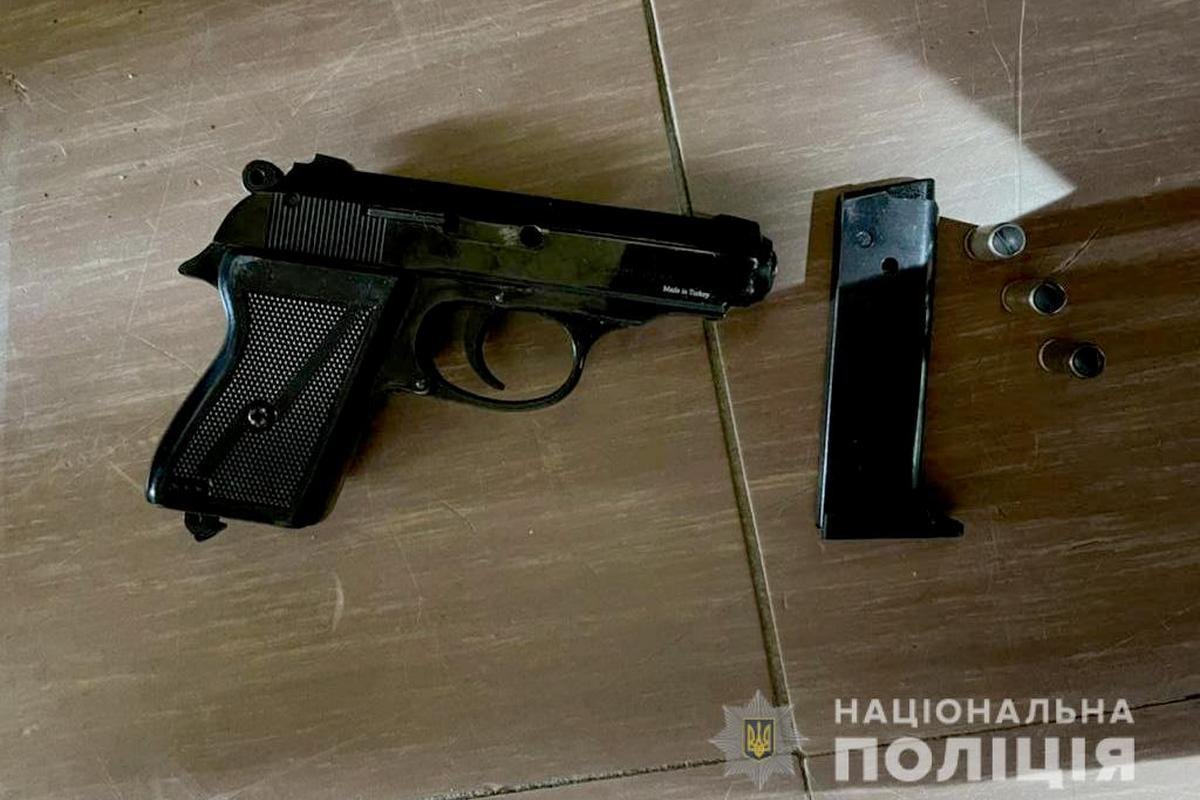 Задержали 33-летнего и 34-летнего жителей Днепра Задержали 33-летнего и 34-летнего жителей Днепра