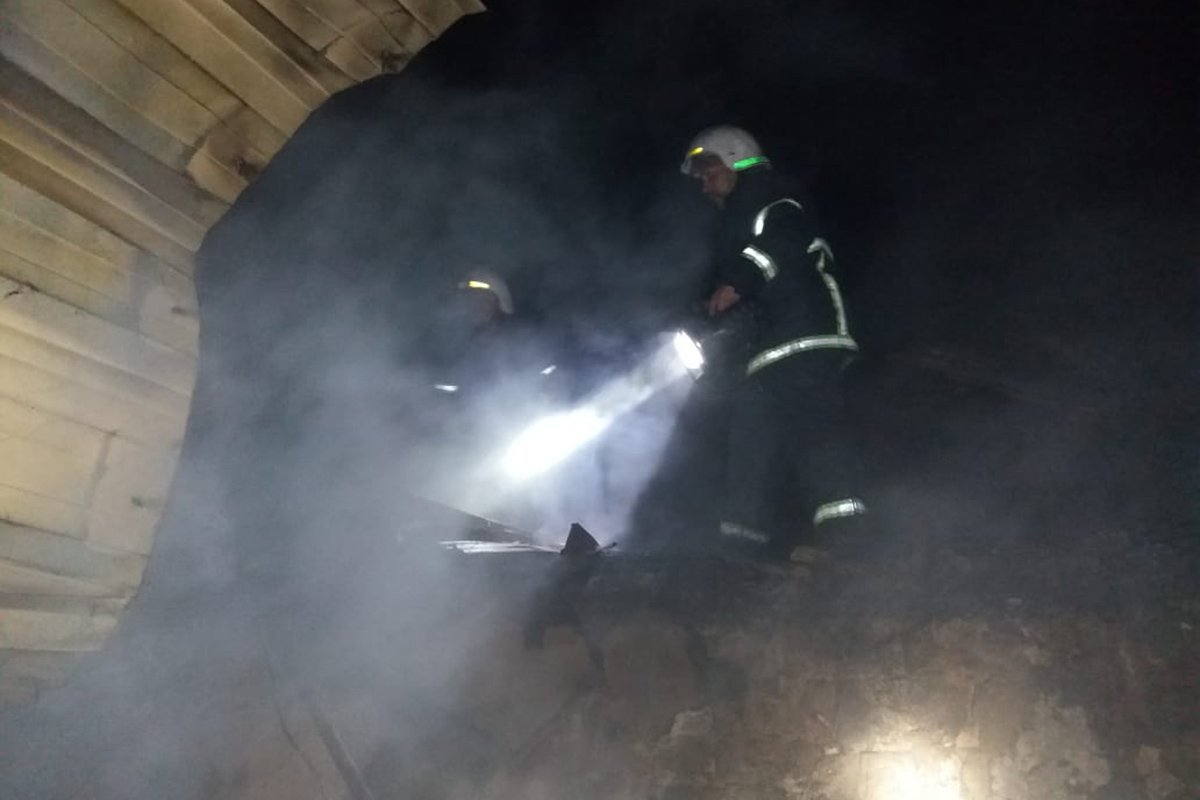 Пожар локализировали в 00:36 и ликвидировали в 02:38