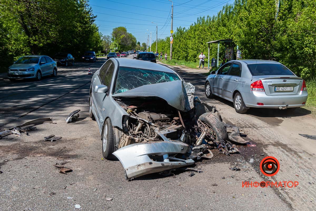 По предварительной информации, у водителя травма ноги