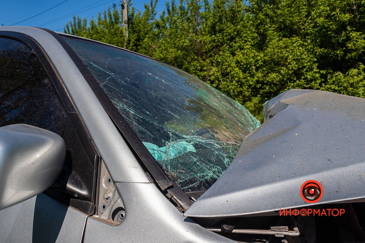 Водитель легковой не успел завершить маневр