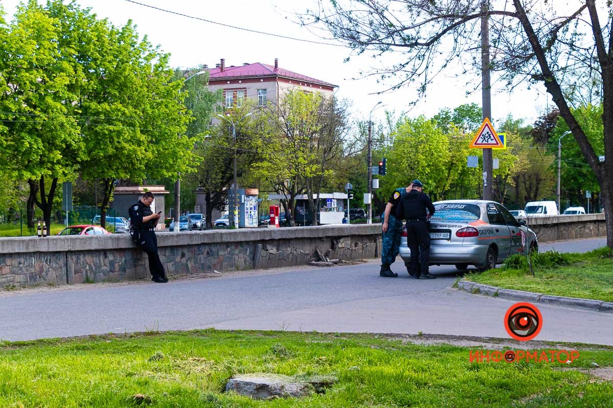 Сотрудники клиники вызвали охрану Сотрудники клиники вызвали охрану