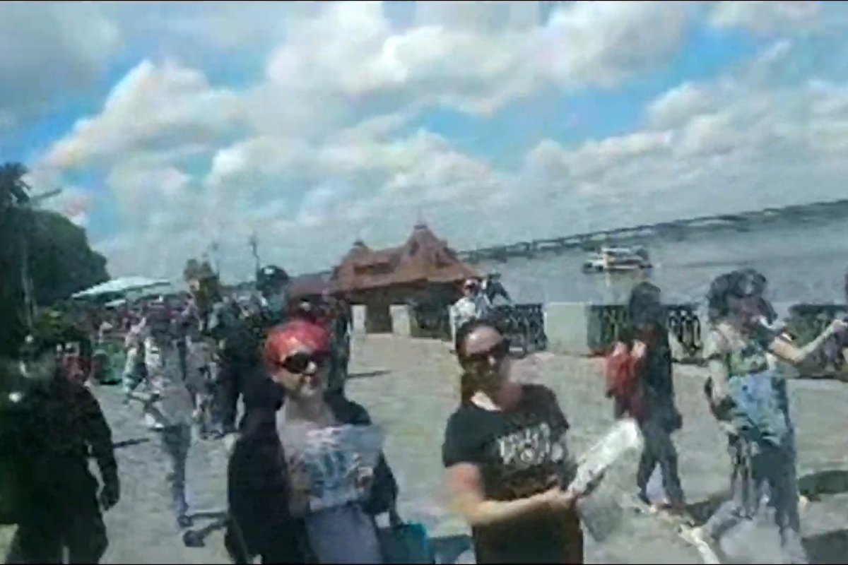 Переместились на Набережную Переместились на Набережную