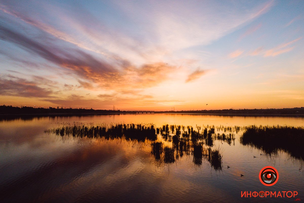 Красоты нашей местности Город просыпается: как Днепр встретил рассвет на косе на Малиновского 22