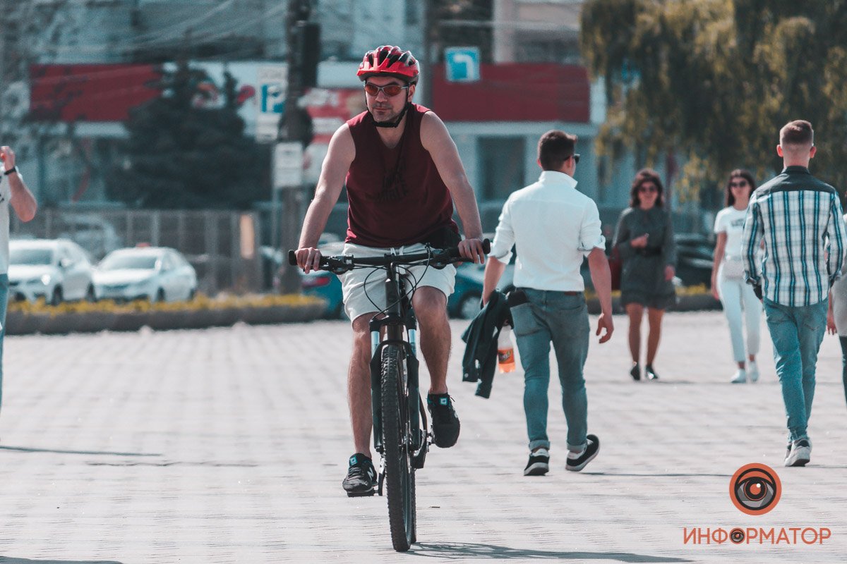 Жители города пересаживаются на велосипеды