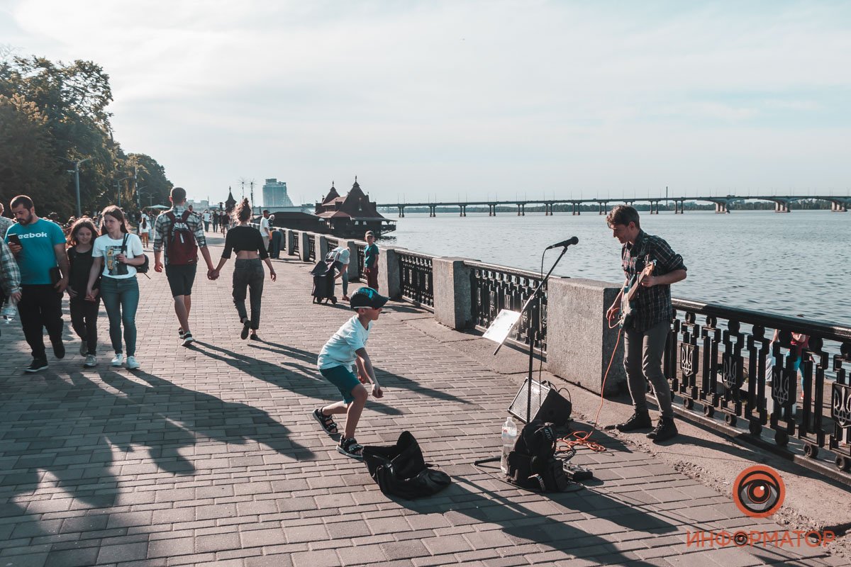 Находят своих слушателей Находят своих слушателей