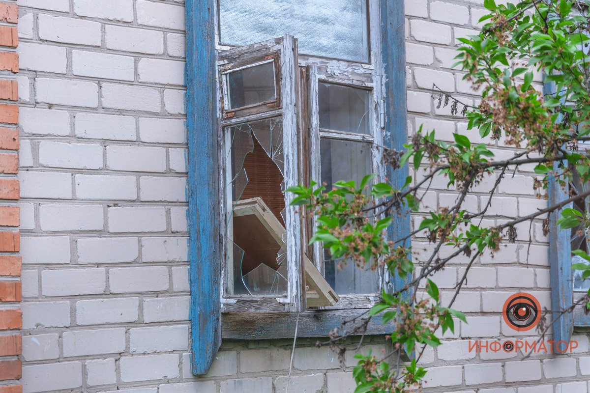 Через несколько минут пожарные были на месте Через несколько минут пожарные были на месте