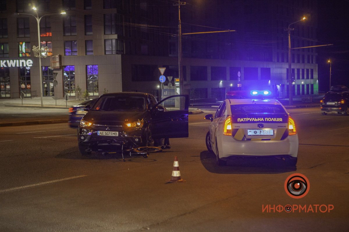 Еще до момента ДТП парень на велосипеде упал