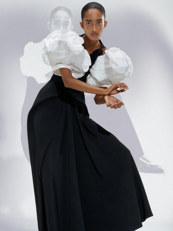 Акцент на плечах