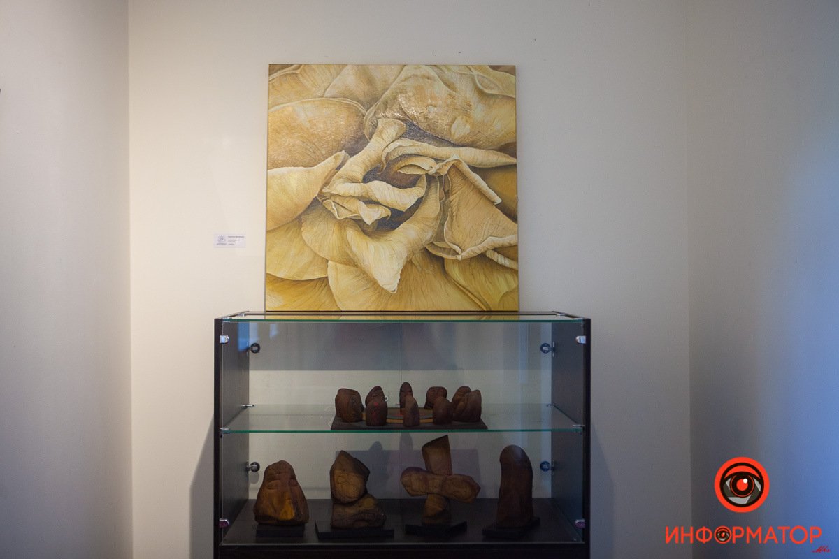 Некоторые работы выглядят как фотографии В Днепре открылась крутая бесплатная выставка 23