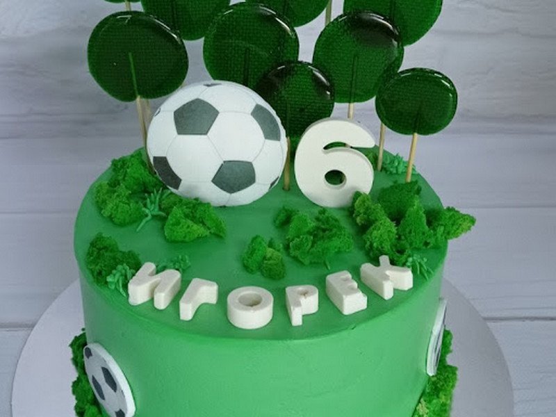 Аквагрим, плетение африканских косичек и блестящие «татушки» сделают и именинника и гостей неотразимыми