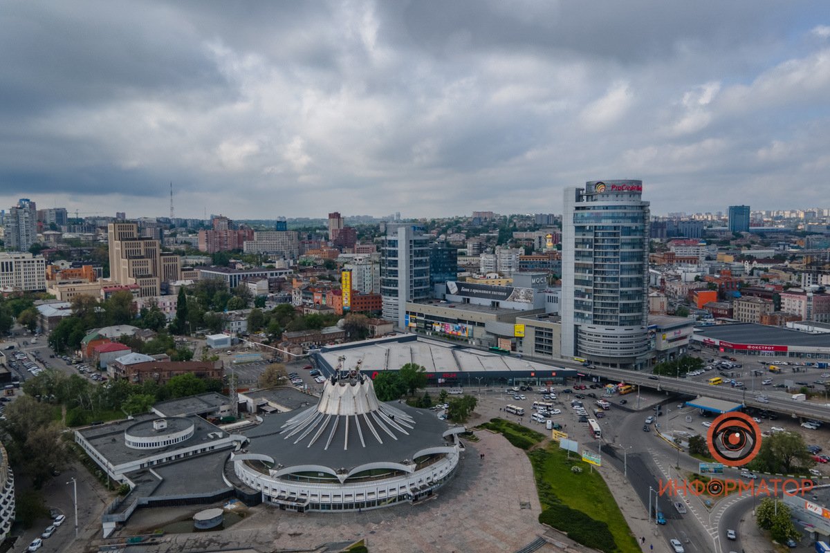 Разноплановые дома нашего города Как выглядит пасмурный майский Днепр 11