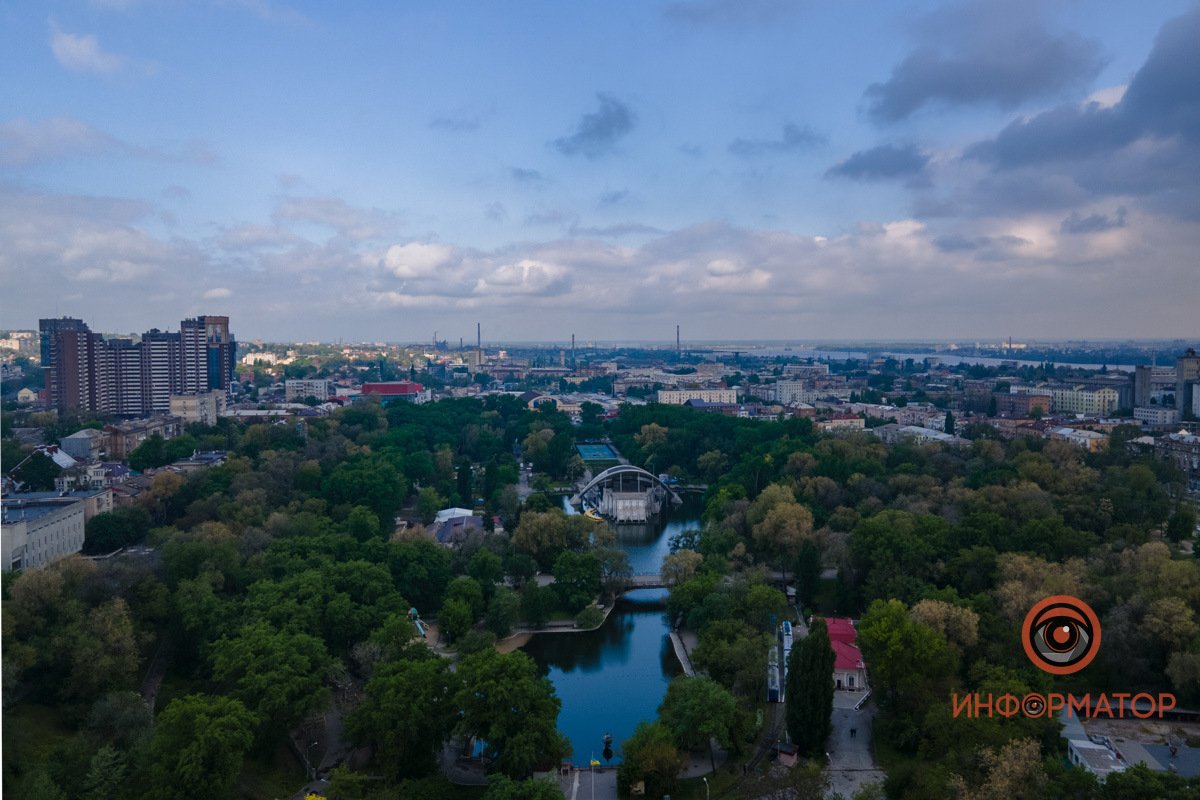 Озеро парка Глобы с высоты птичьего полета Как выглядит пасмурный майский Днепр 30