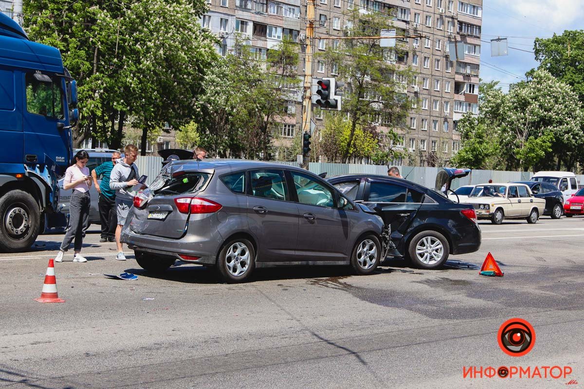 ДТП на Слобожанском проспекте