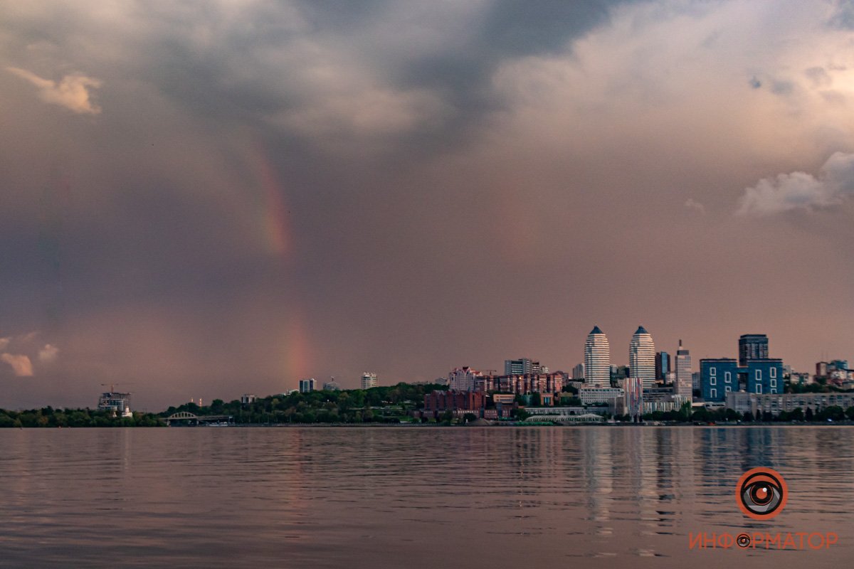 Хмурый Днепр