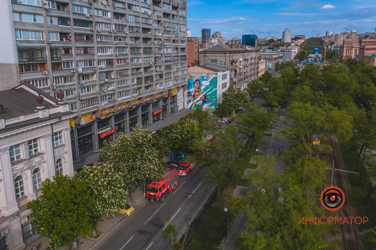 На место направили три бригады ГСЧС и скорую помощь На место направили три бригады ГСЧС и скорую помощь