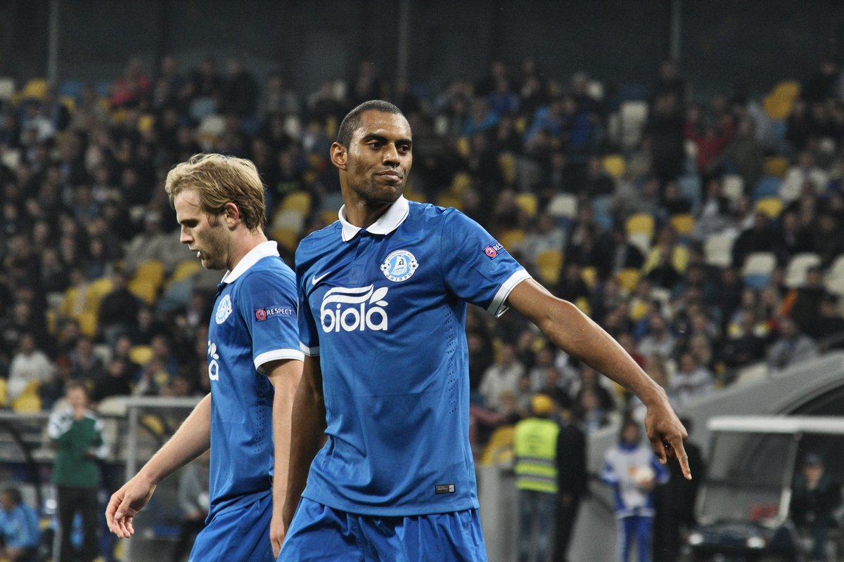 Дуглас Силва Дуглас Силва