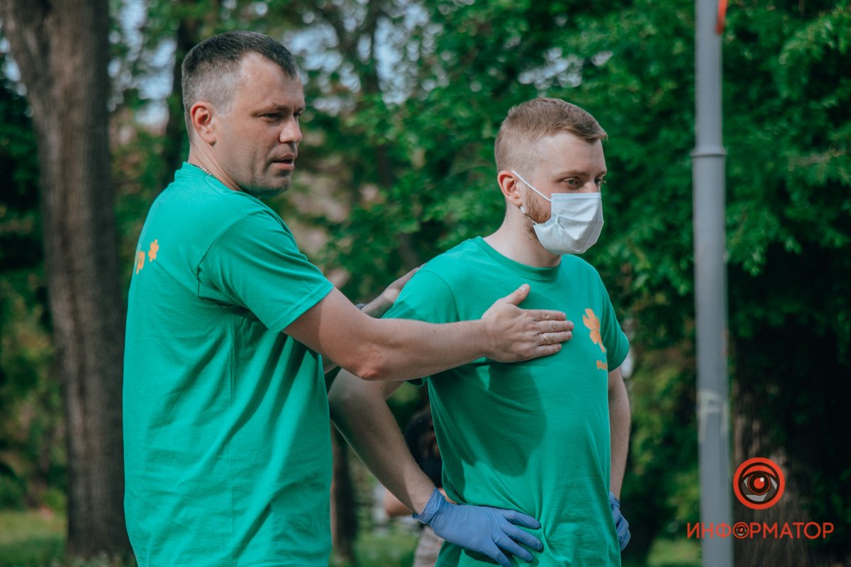 В Днепре в парке Шевченко прошел тренинг по оказанию первой помощи 13