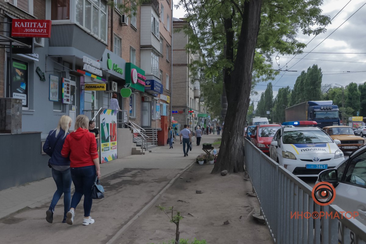 В отделение "Ощадбанка" ворвался мужчина и угрожал взорвать гранату 5