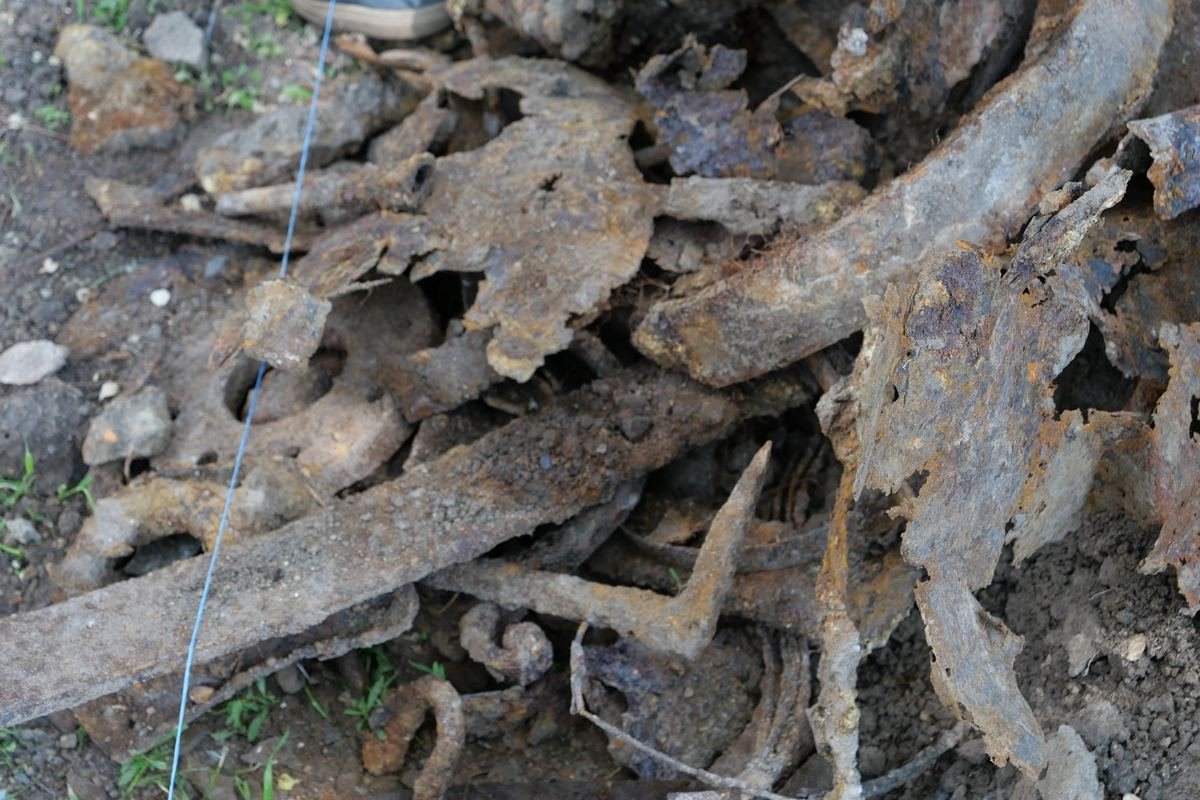 По словам Надежды Лиштвы, раскопки ведут вне зоны расположения бывшей церкви