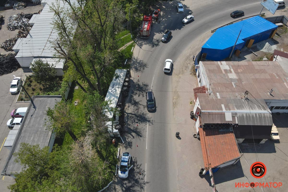 Так место аварии выглядит с высоты Так место аварии выглядит с высоты