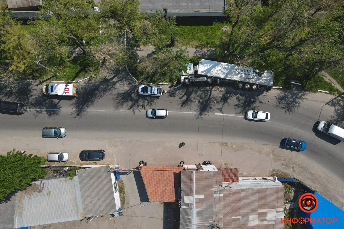 ДТП случилось на сложном повороте ДТП случилось на сложном повороте