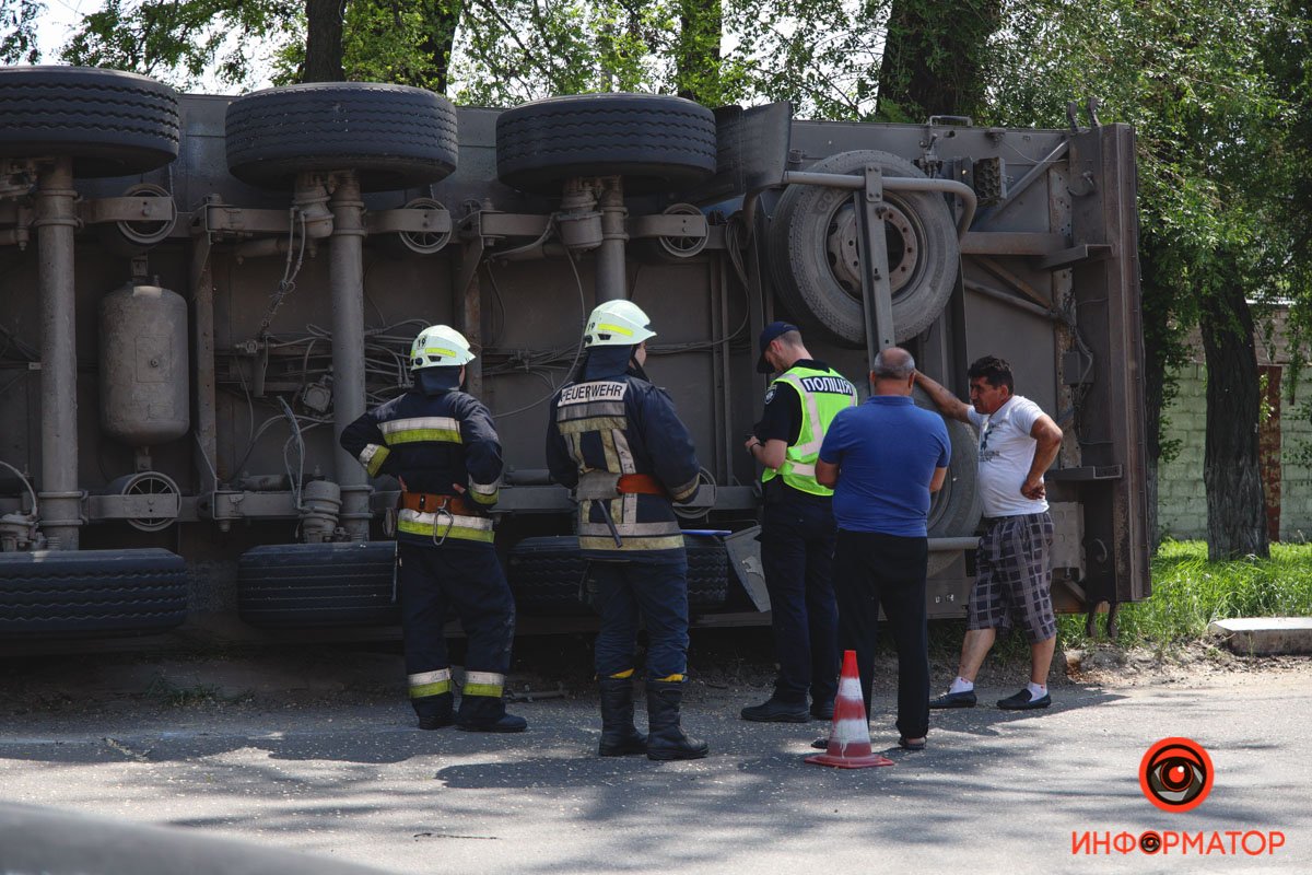 И что нам с этим делать? И что нам с этим делать?