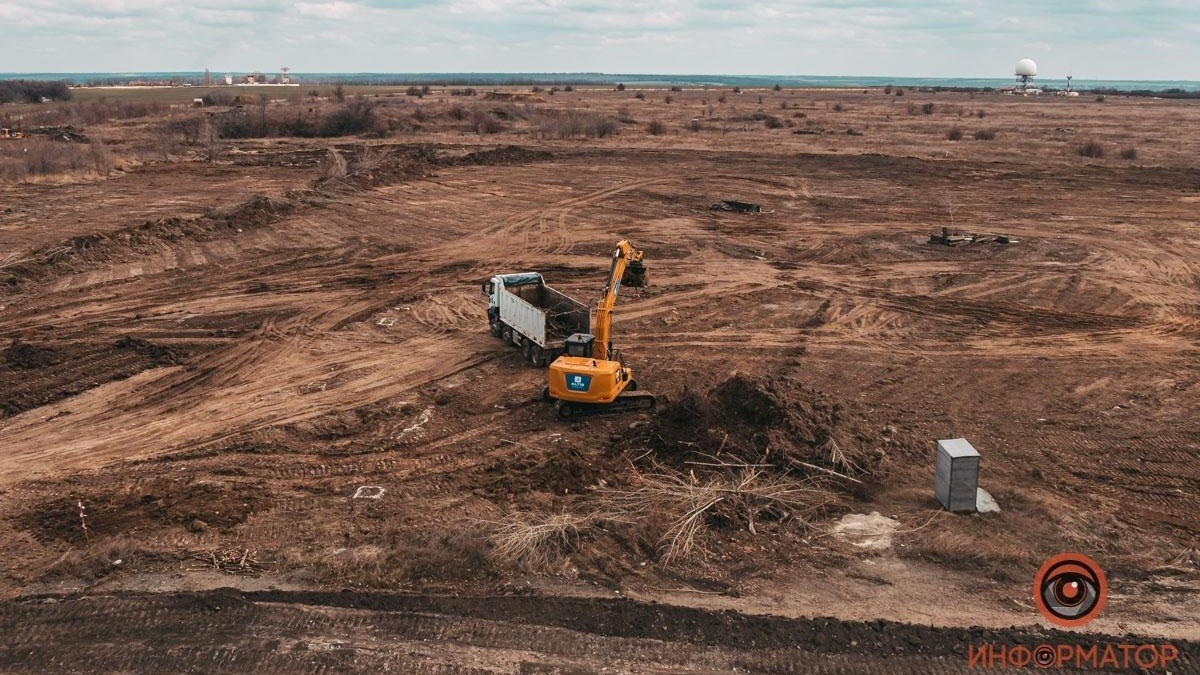Так выглядит строительство взлетки в Днепре сейчас Так выглядит строительство взлетки в Днепре сейчас
