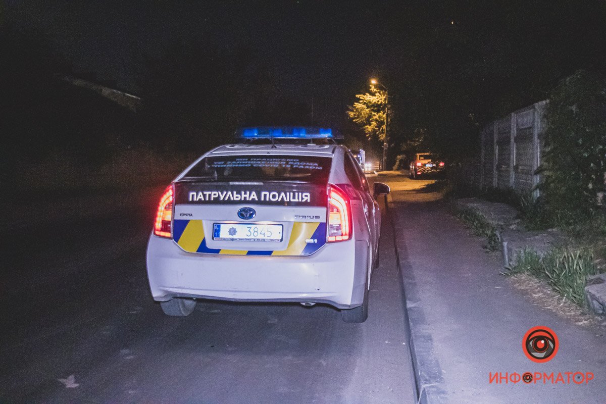 На месте работает полиция На месте работает полиция