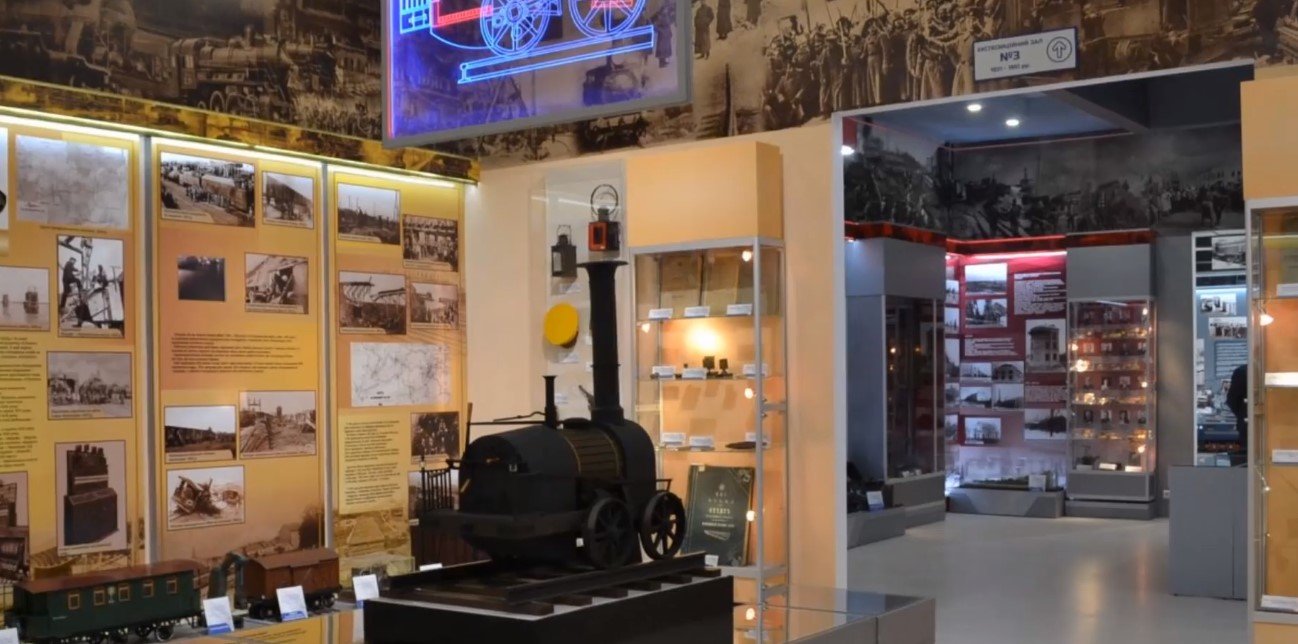 Экскурсии по заводам, пешеходные пространства, крутые кафешки и сказочные домики: что посмотреть в Днепре 15