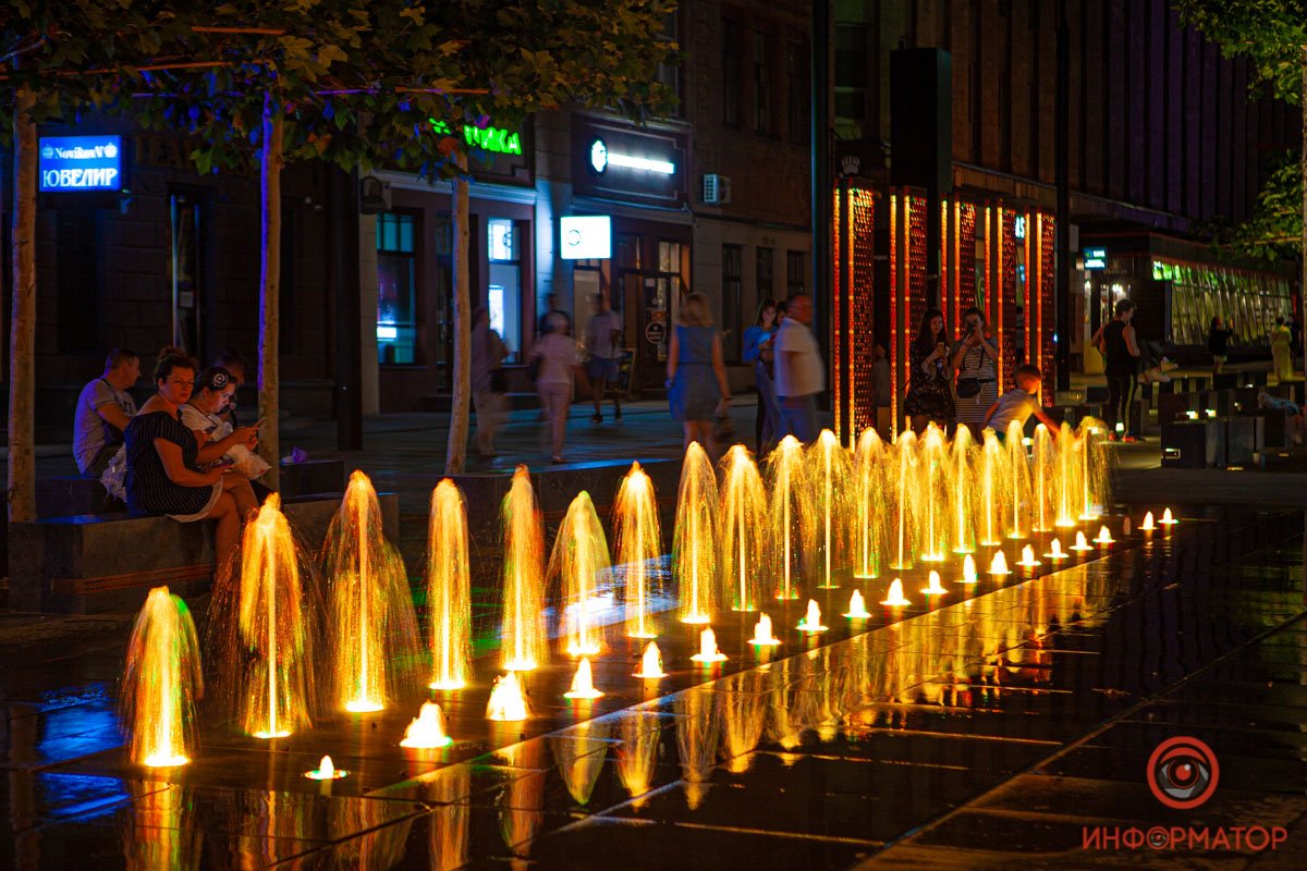 Экскурсии по заводам, пешеходные пространства, крутые кафешки и сказочные домики: что посмотреть в Днепре 33