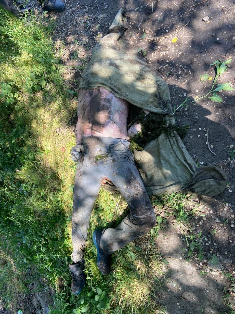 Если вы узнали погибшего, пожалуйста, позвоните по номеру (050) 545-07-00