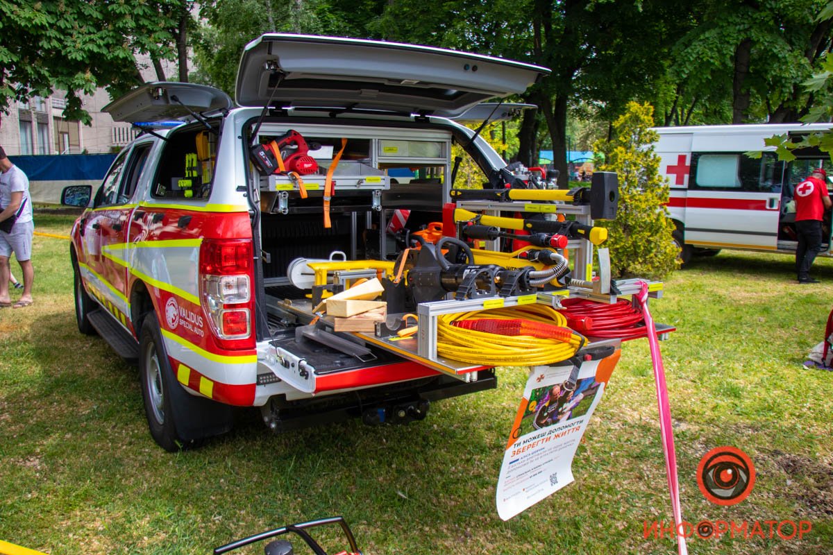 Спасательный автомобиль на базе Ford Ranger