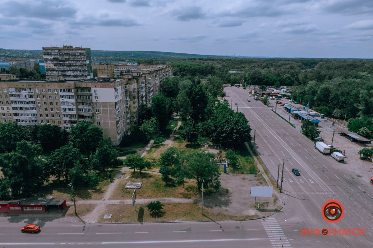 Наслаждается летом Наслаждается летом