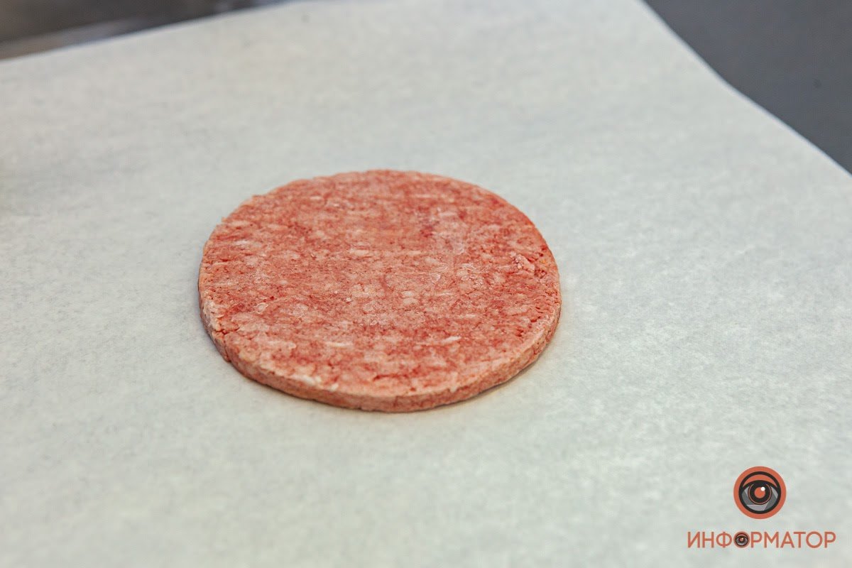 Прозора кухня: з чого і як готують страви в МакДональдз 3